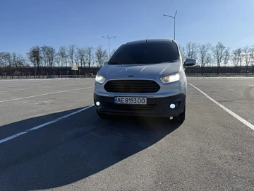 Авто Ford Courier 2017 № 8452690