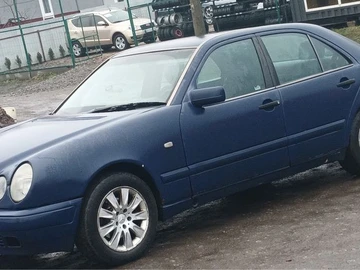 Авто Mercedes 220 1997 № 8452706