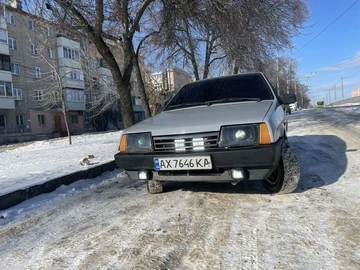 Авто ВАЗ 2109 1990 № 8452865