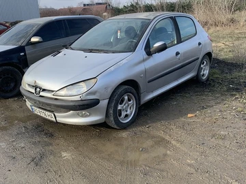 Авто Peugeot 206 2000 № 8452974
