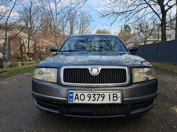 Авто Skoda Superb 2003 № 8452962