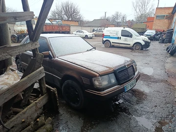 Авто Mercedes E Серия 1991 № 8453278