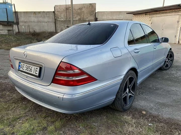 Авто Mercedes 220 2000 № 8453302
