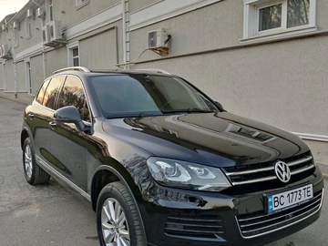 Авто Volkswagen Touareg 2012 № 8453427