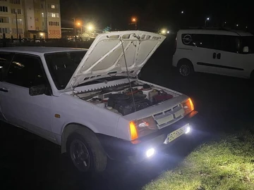 Авто ВАЗ 21083 1989 № 8453429