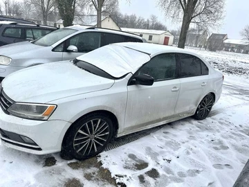 Авто Volkswagen Jetta 2015 № 8453448