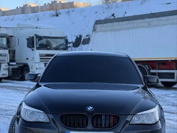 Авто BMW 5 Серия 2003 № 8453452
