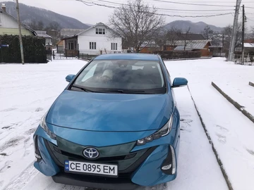 Авто Toyota Prius 2018 № 8453965
