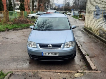 Авто Volkswagen Touran 2006 № 8453984