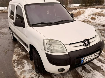 Авто Peugeot Partner 2006 № 8453999