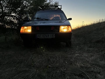 Авто ЗАЗ 1105 1995 № 8454005