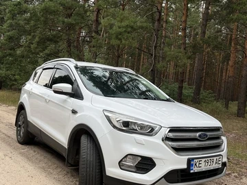 Авто Ford Kuga 2019 № 8454044