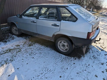 Авто ВАЗ 2109 2002 № 8454153