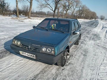 Авто ВАЗ 2109 1989 № 8454265