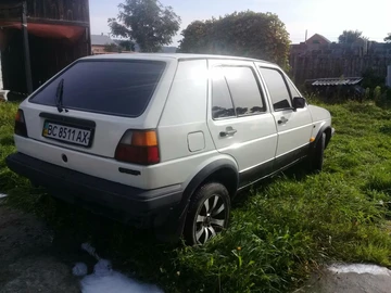Авто Volkswagen Golf 1987 № 8454267