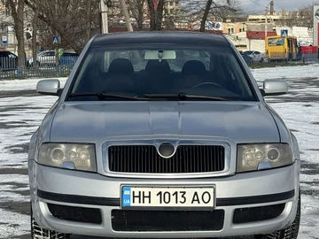 Авто Skoda Superb 2004 № 8454511