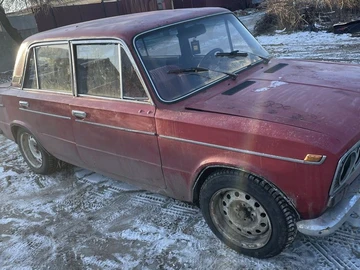Авто ВАЗ 2103 1983 № 8454542