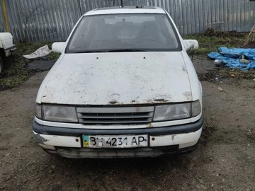 Авто Opel Vectra 1990 № 8454618
