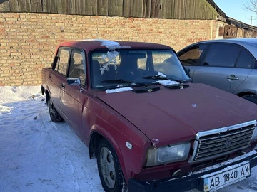 Авто ВАЗ 2107 1983 № 8454713