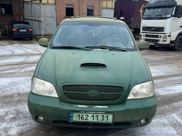 Авто KIA Carnival 2005 № 8455127