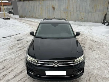 Авто Volkswagen Tiguan 2019 № 8455527