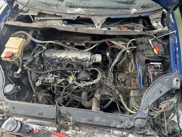Авто Peugeot Partner 2003 № 8455593