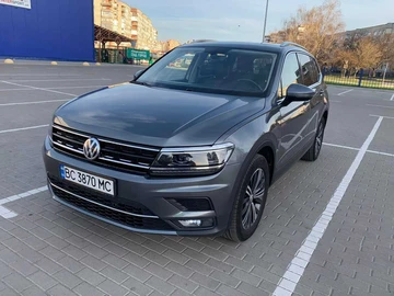 Авто Volkswagen Tiguan 2017 № 8455859