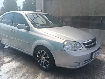 Авто Chevrolet Lacetti 2004 № 8456097