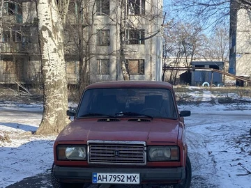 Авто ВАЗ 2107 1990 № 8456150