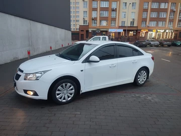 Авто Chevrolet Cruze 2012 № 8456166