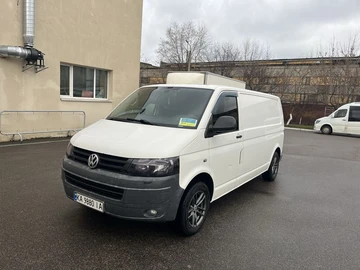 Авто Volkswagen Transporter 2012 № 8456402