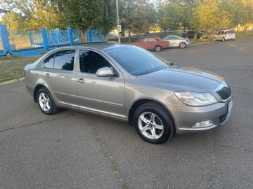 Авто Skoda Octavia 2010 № 8456425