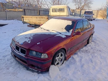 Авто BMW 3 Серия 1993 № 8456551
