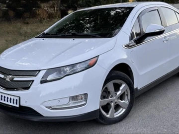 Авто Chevrolet Volt 2012 № 8456814