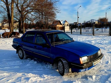 Авто Opel Ascona 1988 № 8456817
