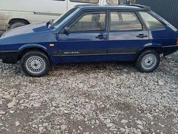 Авто ВАЗ 2109 1992 № 8457558