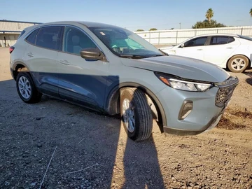 Авто Ford Escape 2023 № 8457652