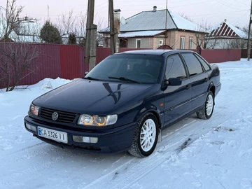 Авто Volkswagen Passat Sedan 1997 № 8457661