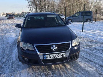Авто Volkswagen Passat Variant 2009 № 8457676
