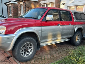 Авто Mitsubishi L 200 2005 № 8457782