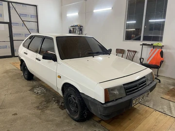 Авто ВАЗ 2109 1991 № 8457984