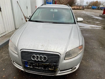 Авто Audi A4 2005 № 8458080