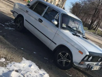 Авто ВАЗ 2103 1983 № 8458211
