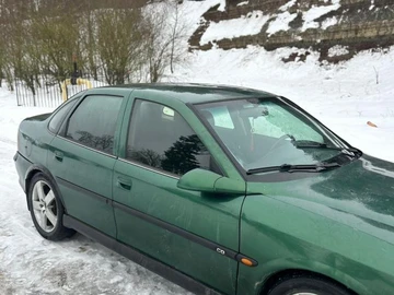 Авто Opel Vectra 1996 № 8458623