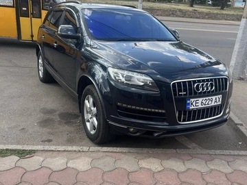 Авто Audi Q7 2010 № 8458625