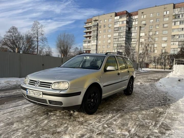 Авто Volkswagen Golf 2003 № 8458662