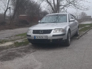 Авто Volkswagen Passat Sedan 2002 № 8458716