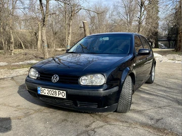 Авто Volkswagen Golf 2001 № 8459409