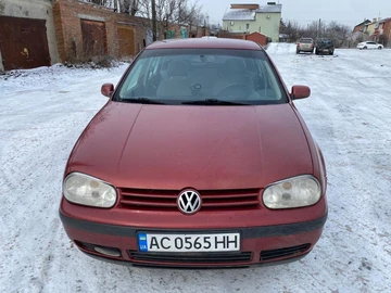 Авто Volkswagen Golf 2000 № 8459424