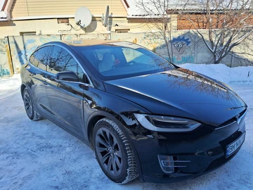 Авто Tesla Model X 2019 № 8459432